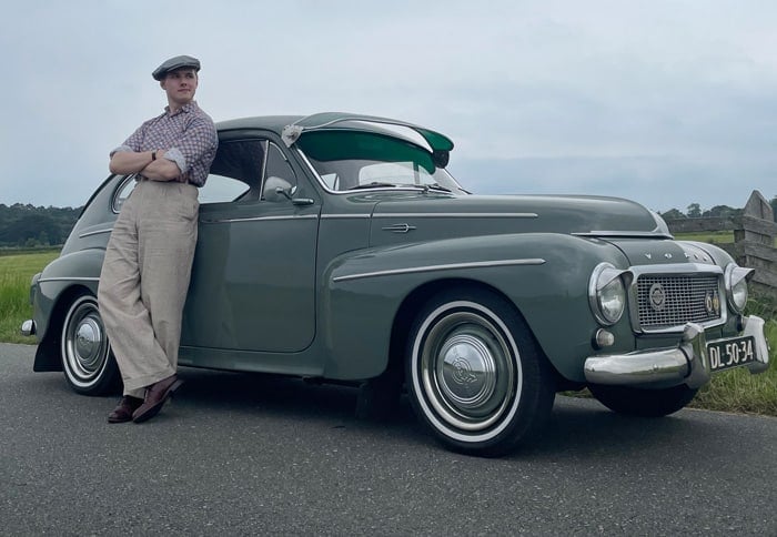 The ways of old-fashioned tailoring