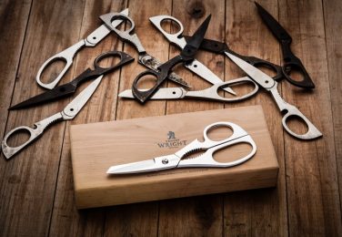 Kutrite scissor on presentation box